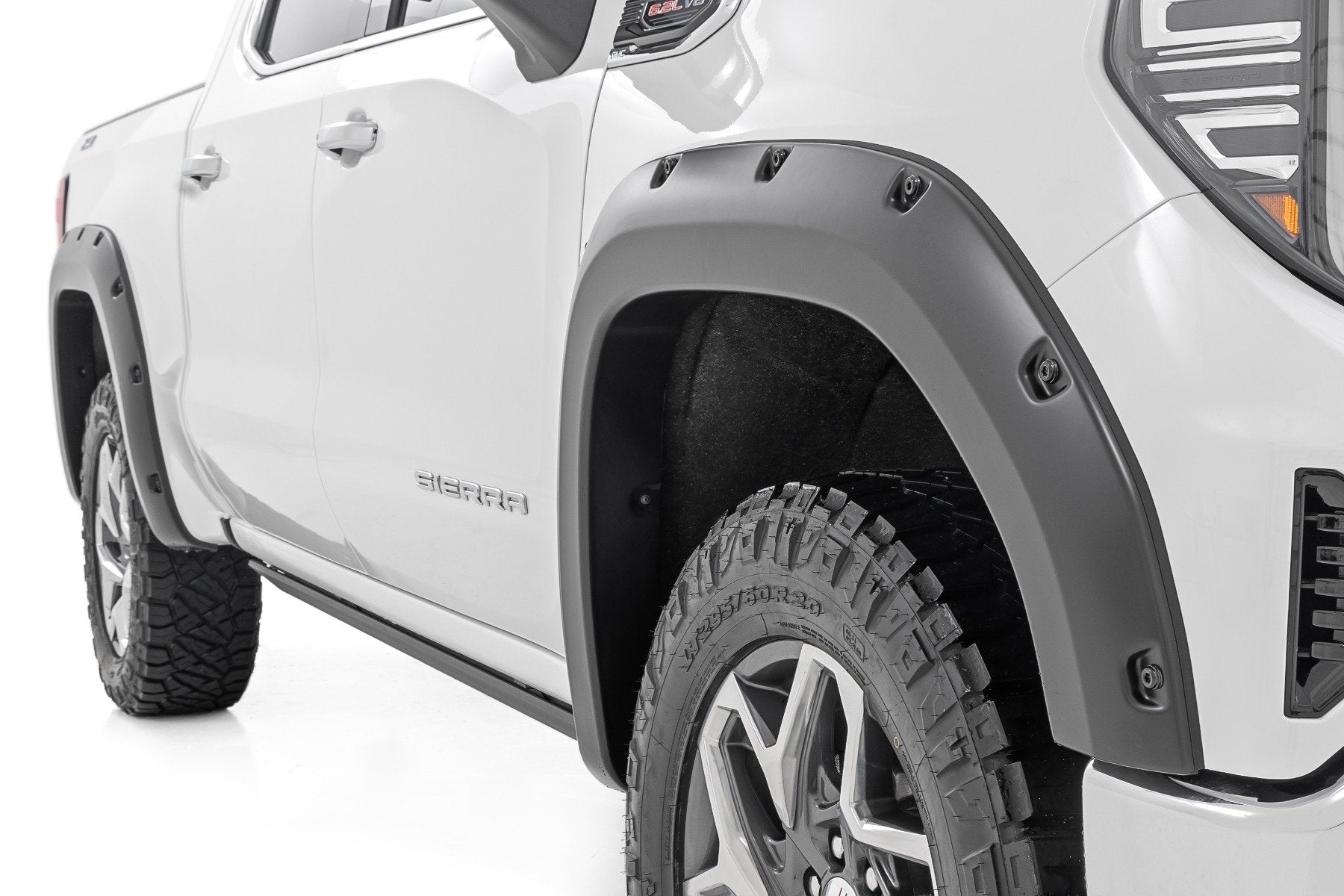 Pocket Fender Flares | GMC Sierra 1500 2WD/4WD (2019-2025 & Classic)