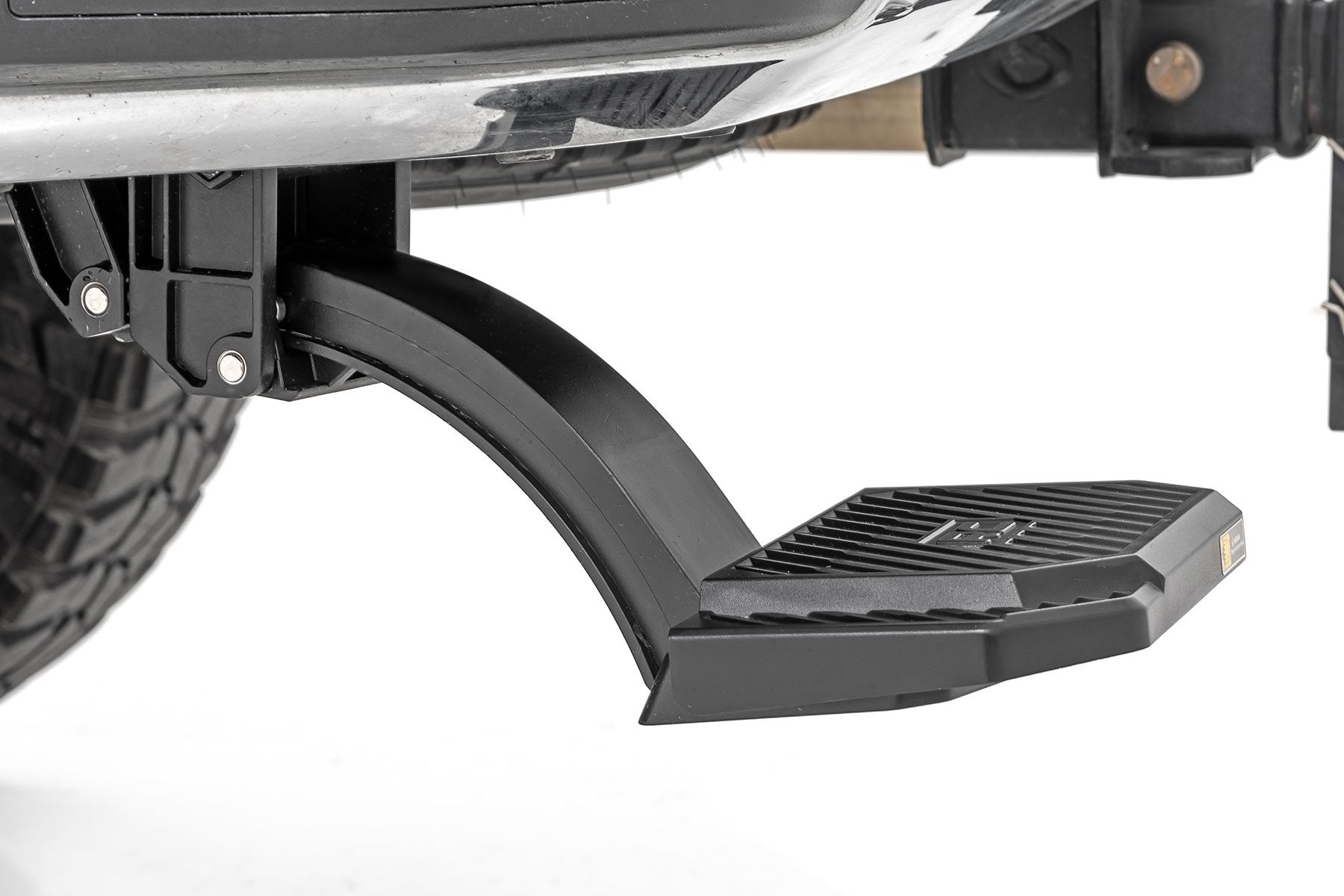 Retractable Bed Step | Manual Pull | Chevy/GMC 2500HD/3500HD (20-25)