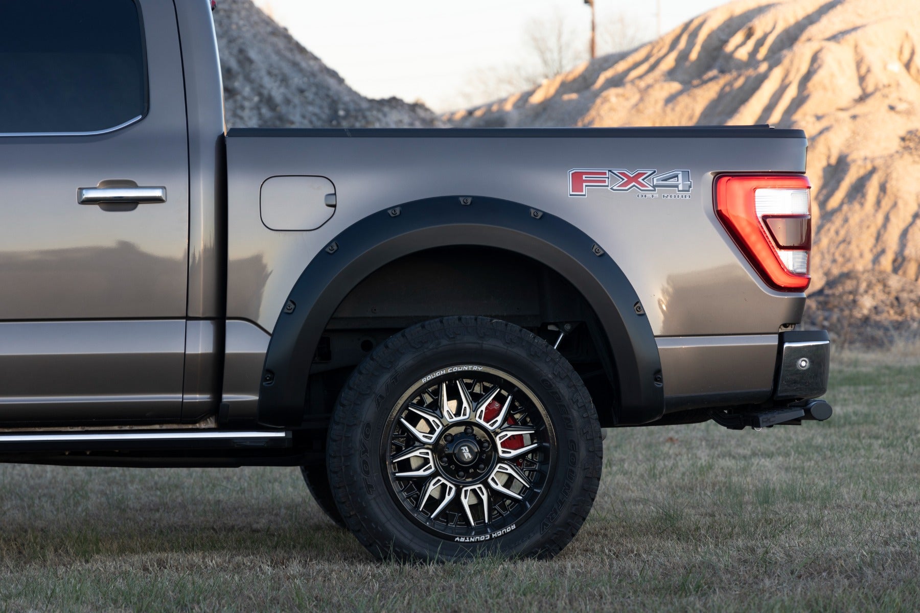 Pocket Fender Flares | E2 Magma Red | Ford F-150 2WD/4WD (2021-2025)