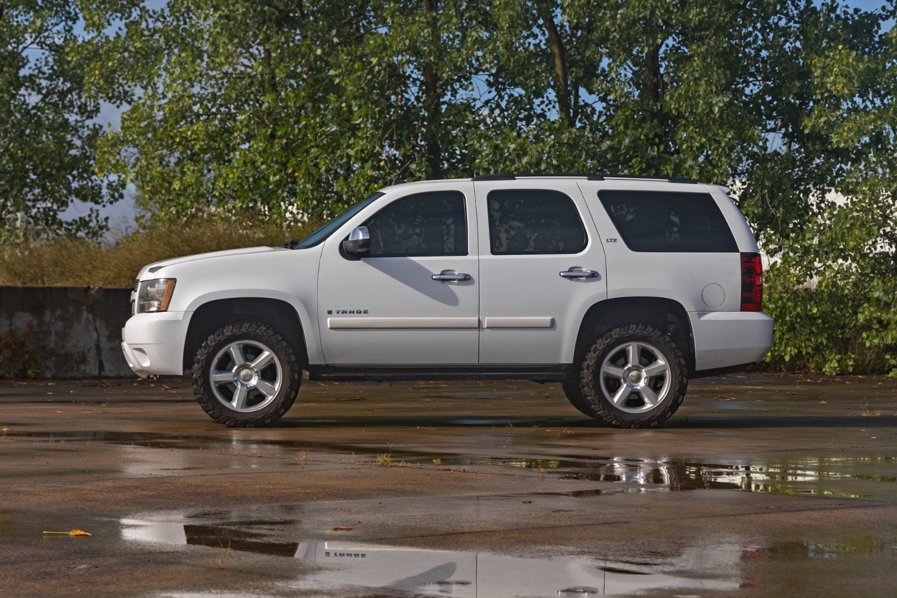 3.5 Inch Lift Kit | N3 Struts | Forged UCAs | Chevy/GMC SUV 1500 (07-20)