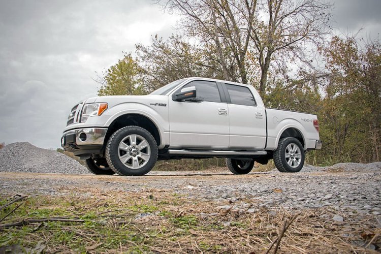 2 INCH LIFT KIT FORD F-150 2WD/4WD (2009-2013)